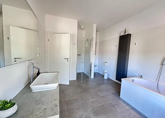 Apartment Backbord Im Quartier Sellin (Rugen)